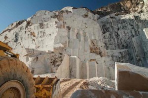 Weißer Marmor von Carrara, Toskana