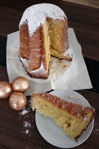 Weihnachtskuchen Pandoro