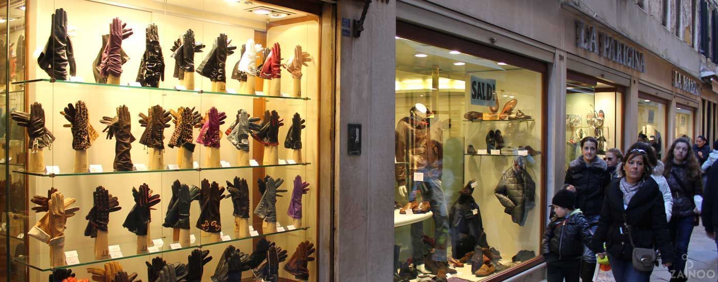 Wirtschaft: Shopping in Venedig